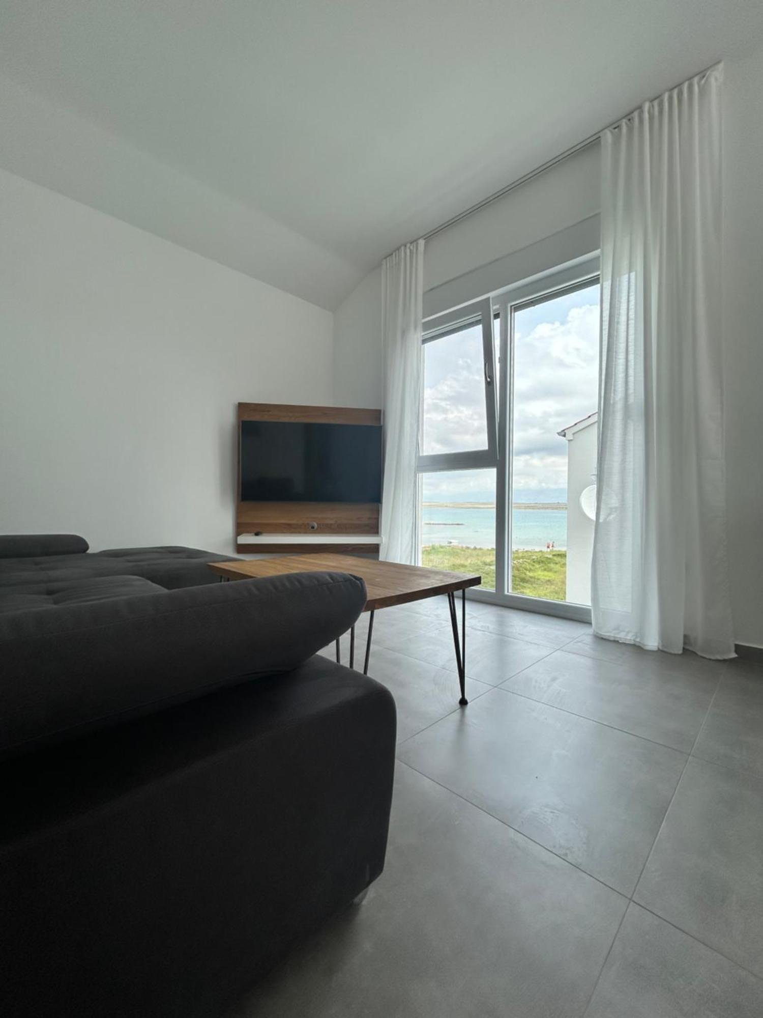 维尔Velebit View公寓 外观 照片